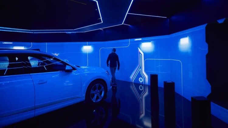 AUDI e-tron room 2