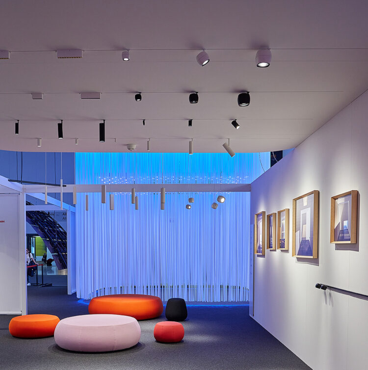 Artec Studio Stand LB i Guzzini04